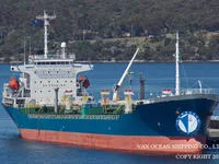 Navio-tanque de óleo/produtos químicos à venda