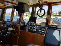 Navio de patrulha à venda