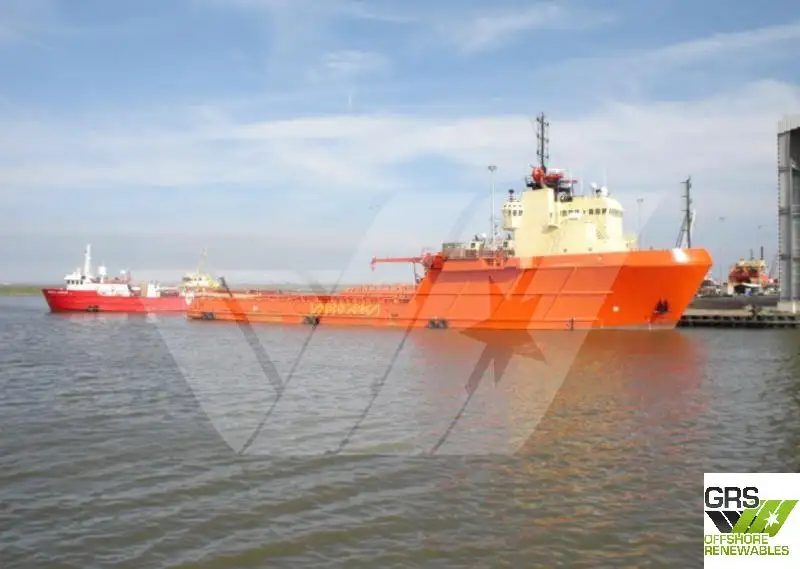 Navio de abastecimento à venda
