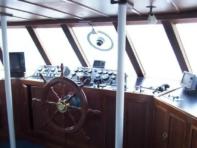 Navio de cruzeiro à venda