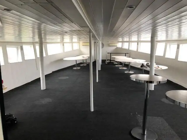 Navio de transporte de passageiros (Ferry) à venda