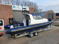 Bote inflável rígido à venda