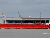 Navio-tanque de óleo/produtos químicos à venda