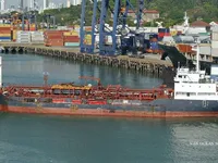 Navio-tanque de óleo/produtos químicos à venda
