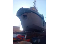 Rebocador à venda