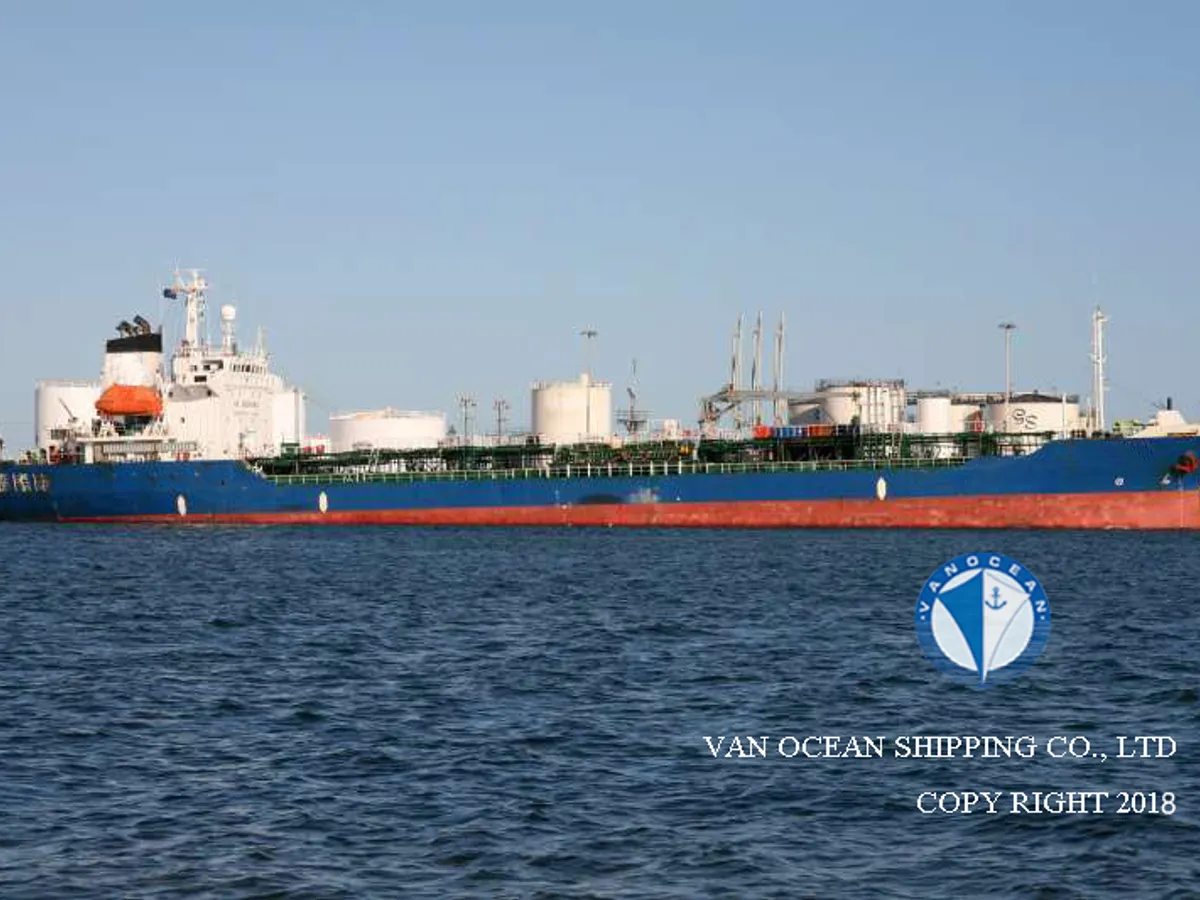 Navio-tanque de óleo/produtos químicos à venda