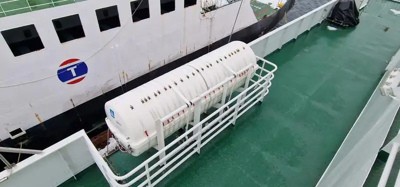 Navio-tanque de combustível à venda