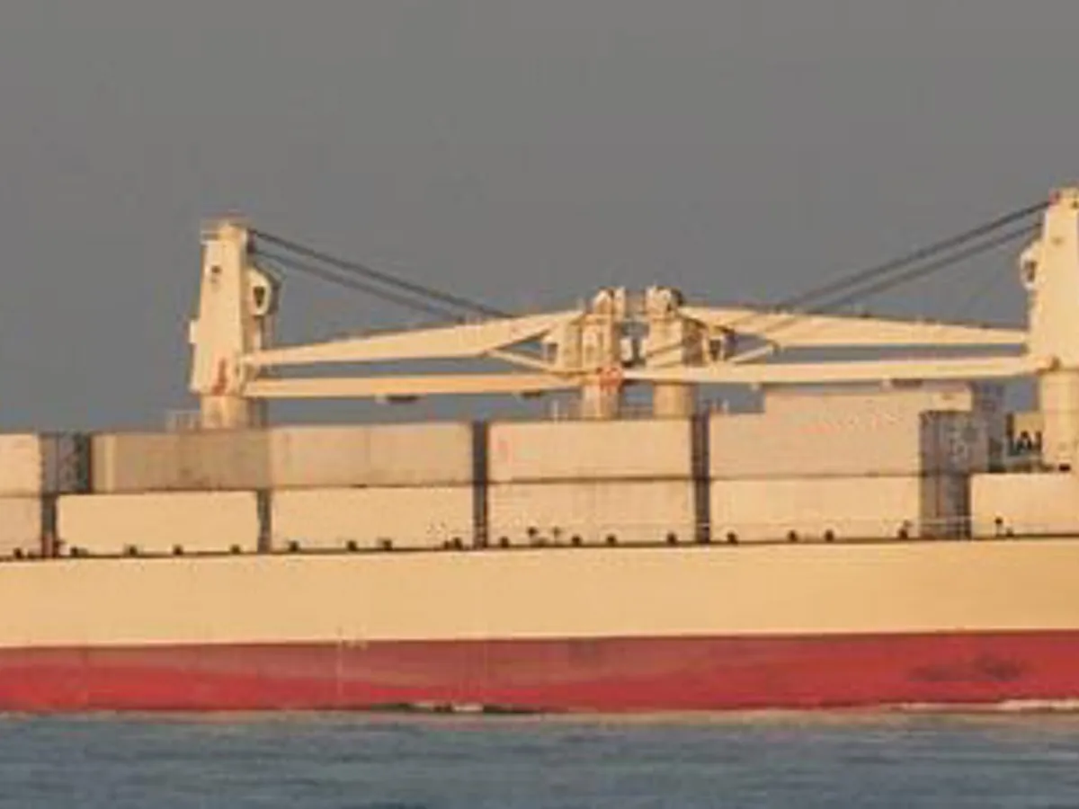 Navio frigorífico à venda