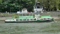 Navio de passageiros à venda