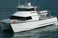 Catamarã à venda