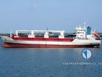 Navio frigorífico à venda