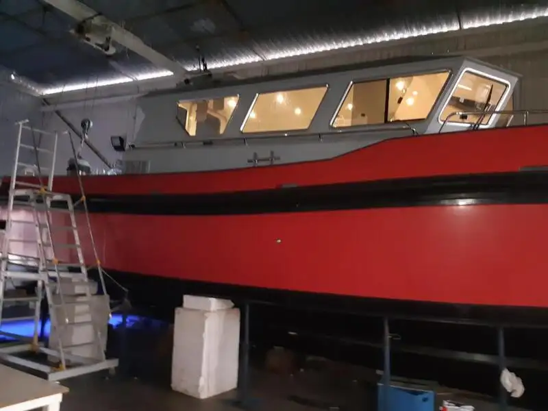 Barcos de trabalho à venda