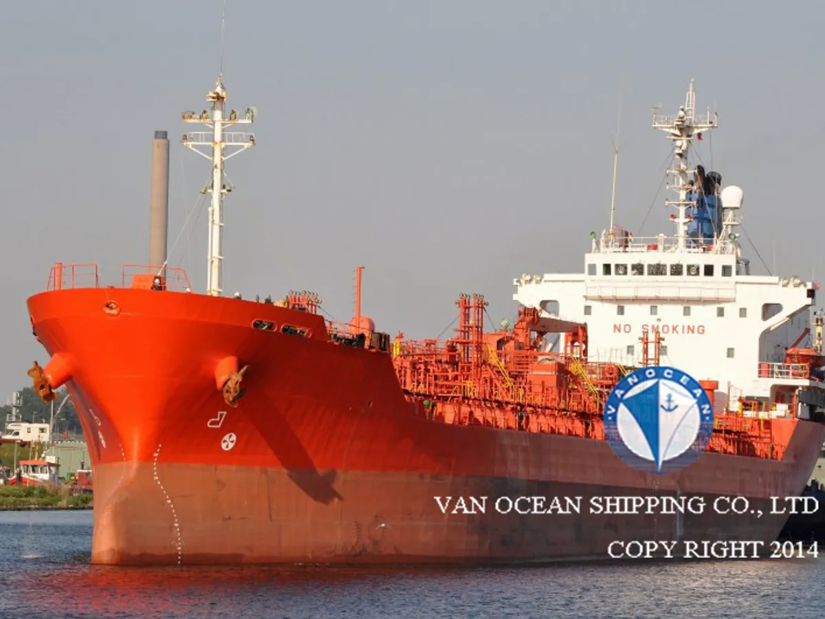Navio-tanque de óleo/produtos químicos à venda