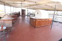 Barcaça à venda