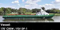 Barco de tripulação à venda