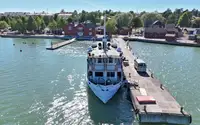 Navio de passageiros à venda