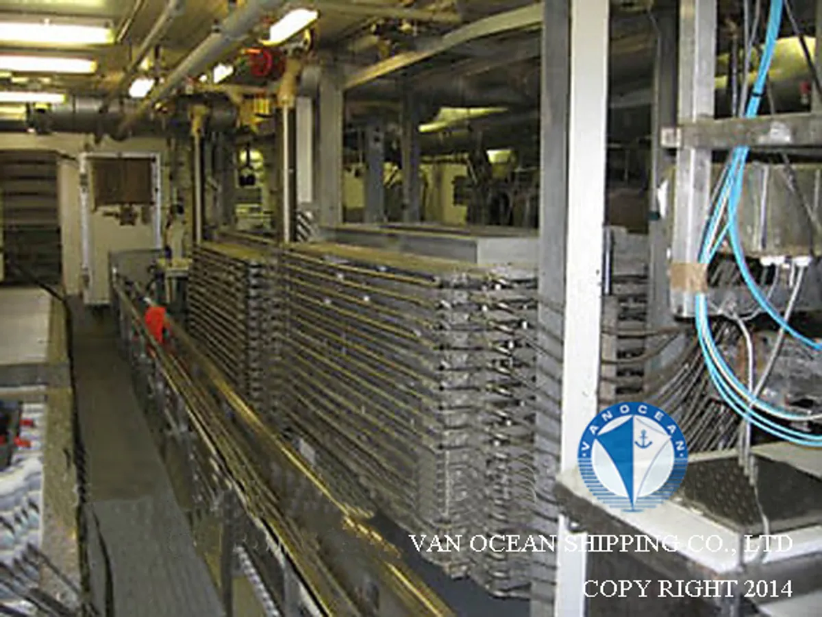 Navio de pesca de arrasto à venda