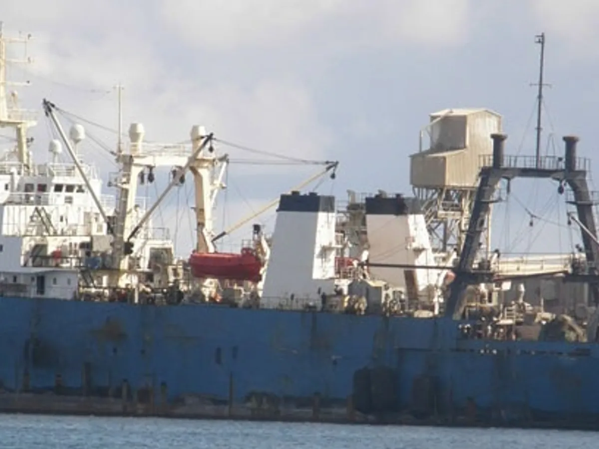 Navio de pesca de arrasto à venda