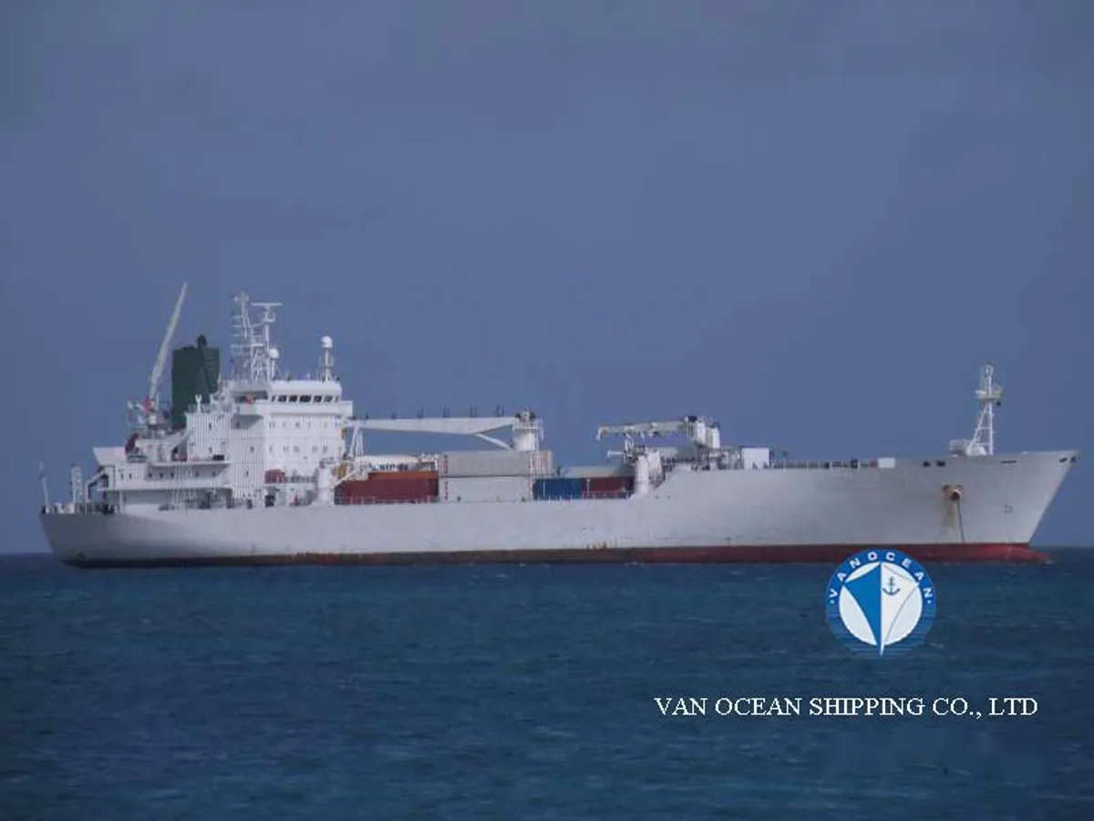 Navio frigorífico à venda