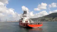 Rebocador à venda