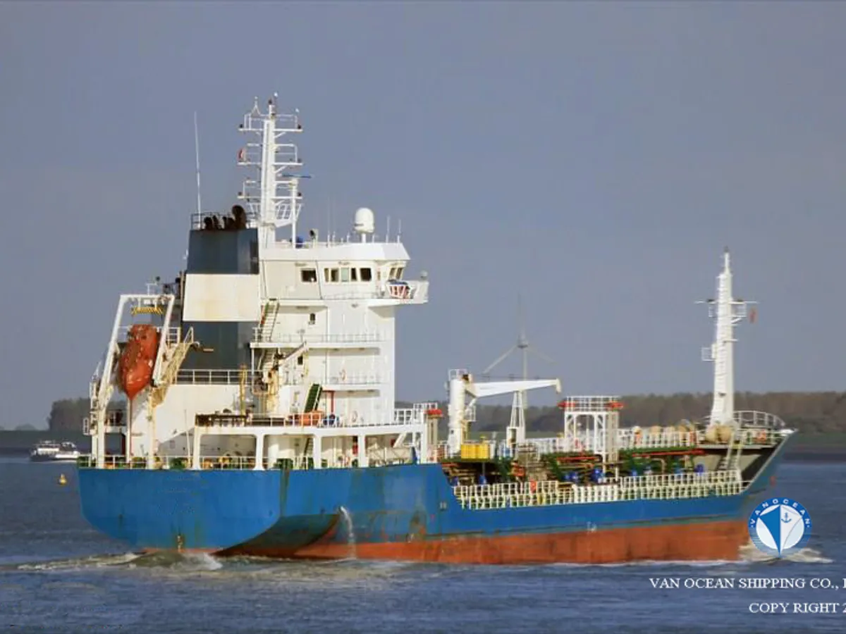 Navio-tanque de óleo/produtos químicos à venda