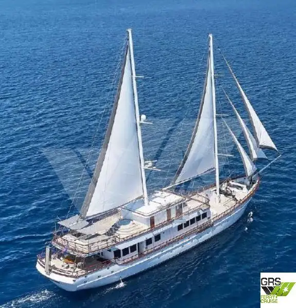 Navio de cruzeiro à venda