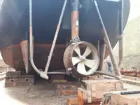 Barcaça à venda