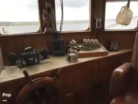 Navio de pesca de arrasto à venda