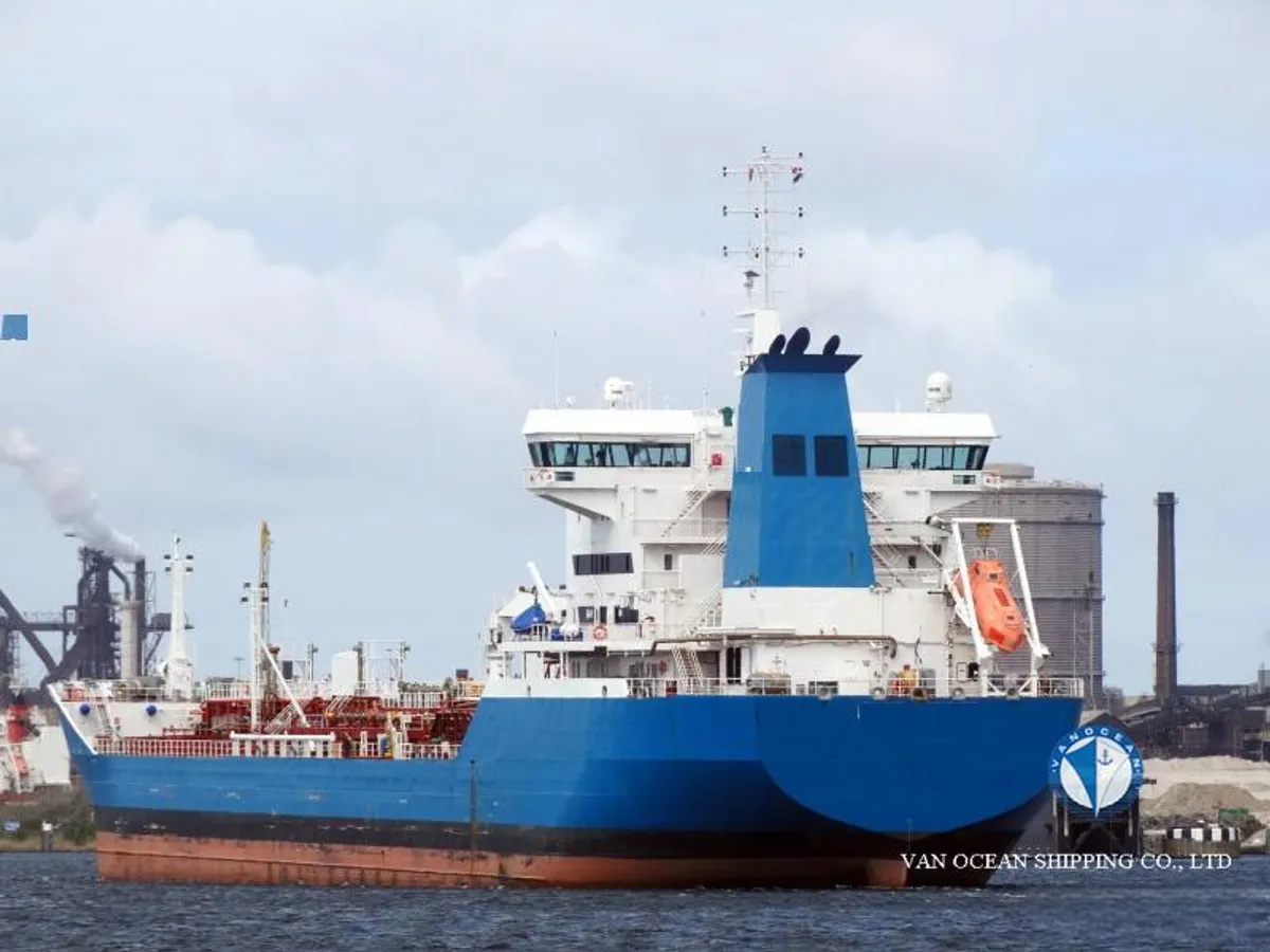 Navio-tanque de óleo/produtos químicos à venda