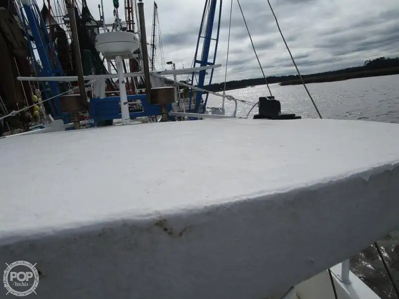 Navio de pesca de arrasto à venda