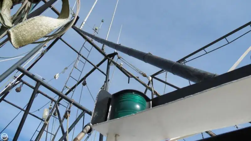 Navio de pesca de arrasto à venda