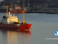Navio frigorífico à venda