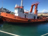 Rebocador à venda