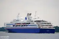 Navio de passageiros à venda
