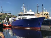 Navio de pesquisa à venda