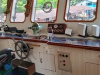 Balsa de desembarque, tanque à venda