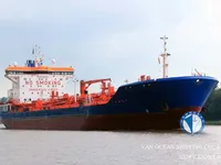 Navio-tanque de óleo/produtos químicos à venda
