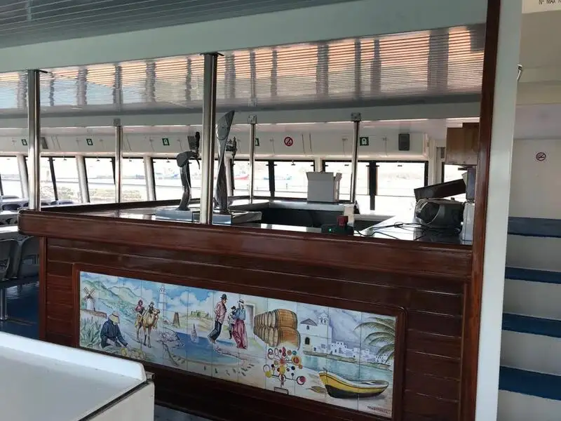 Catamarã à venda
