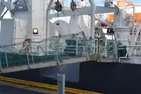 Navio porta-contêineres à venda