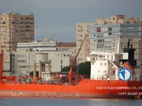 Navio-tanque de óleo/produtos químicos à venda