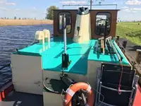 Rebocador à venda