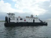 Rebocador à venda