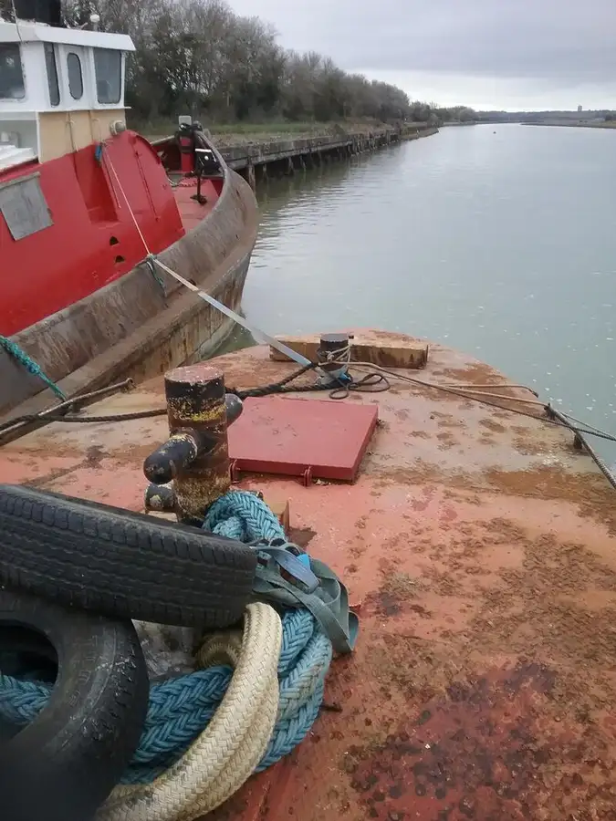 Barcos de trabalho à venda