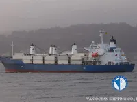Navio frigorífico à venda