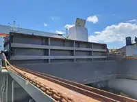 Graneleiro à venda