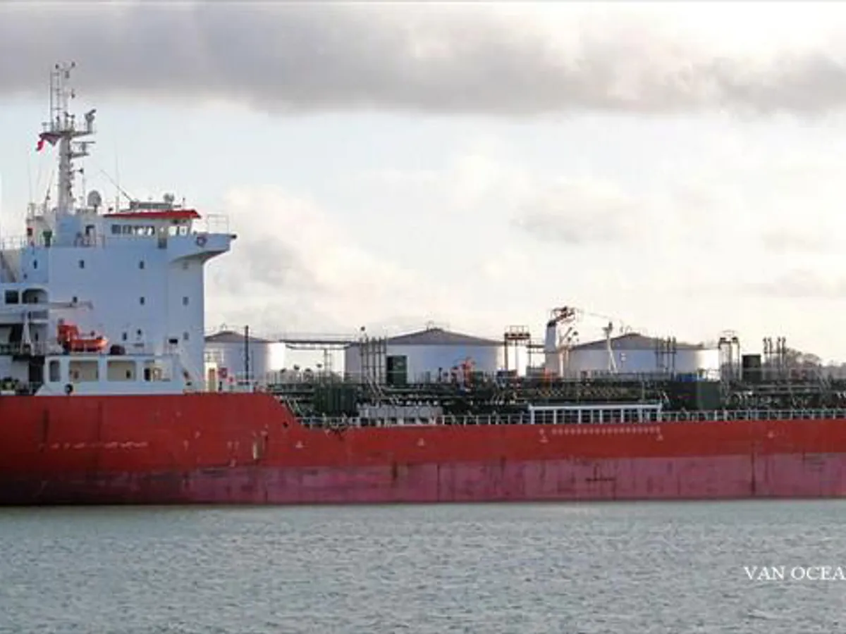 Navio-tanque de óleo/produtos químicos à venda