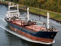 Navio graneleiro à venda