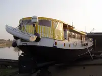 Navio de cruzeiro à venda