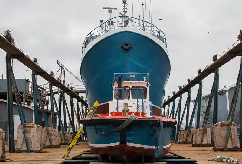 Navio de pesca de cerco à venda