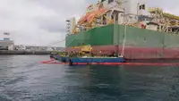 Barcaça à venda